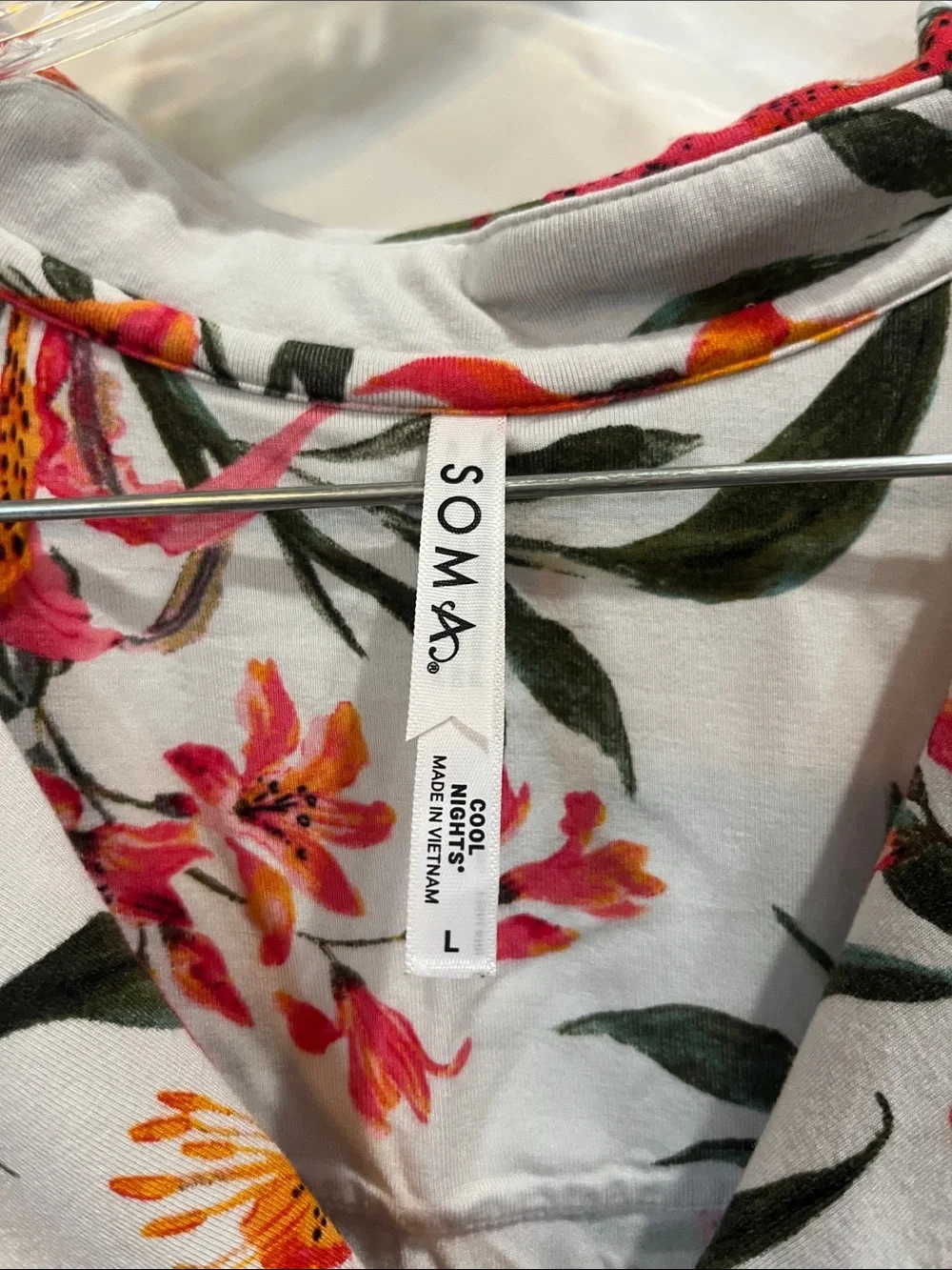 *MATCHING SET* Soma White Button-Front Floral Short Sleeve Pajama Set - Picture 2 of 7